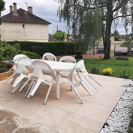 La Villa Dakote Sassenay Exterior foto